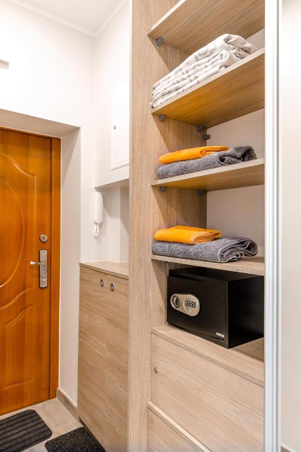 Hamlet Old Town Apartment By Triapart Danzica Esterno foto